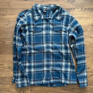 Patagonia Blue Plaid Button Down Shirt